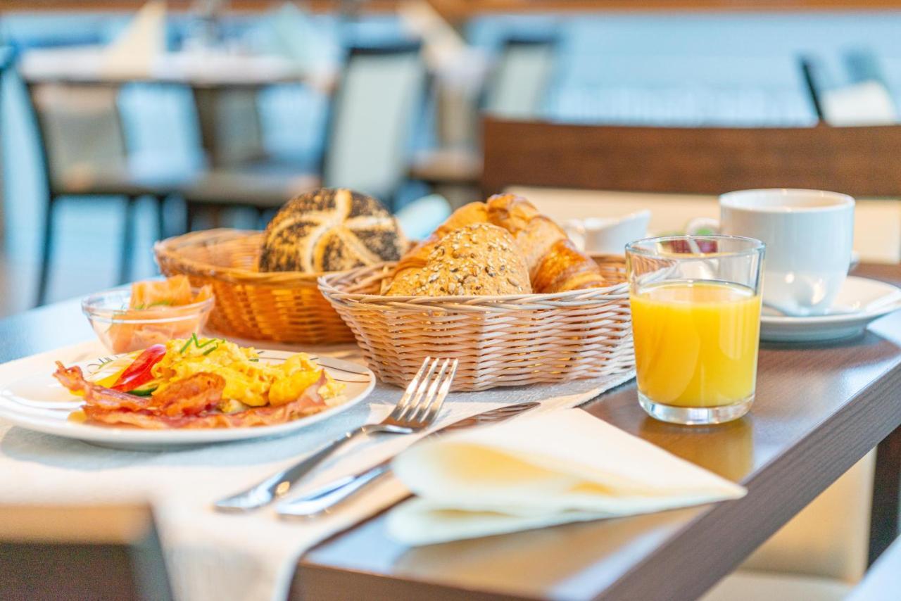 Das Hotel An Der Stadthalle - Rostock Hbf (Adults Only) Екстериор снимка